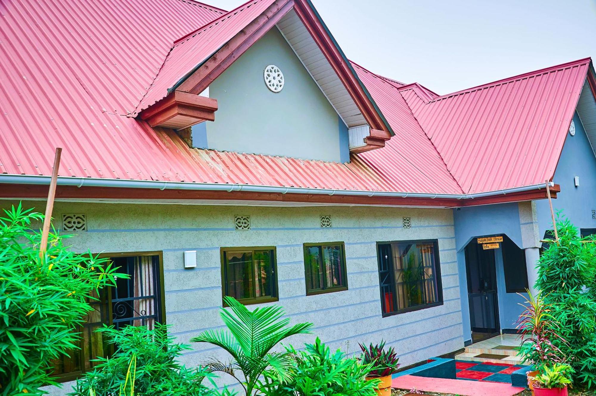 Safari Park House Bed & Breakfast Arusha Eksteriør bilde